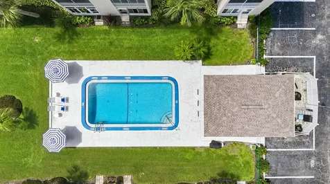 995 Laguna Drive Venice FL 34285