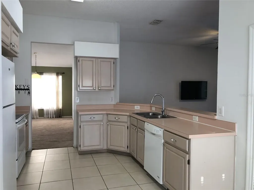 2673 Chatham Circle Kissimmee FL 34746