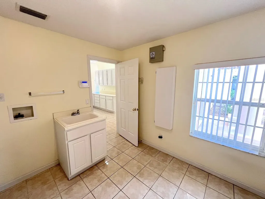 87 Rose Drive Palm Coast FL 32164