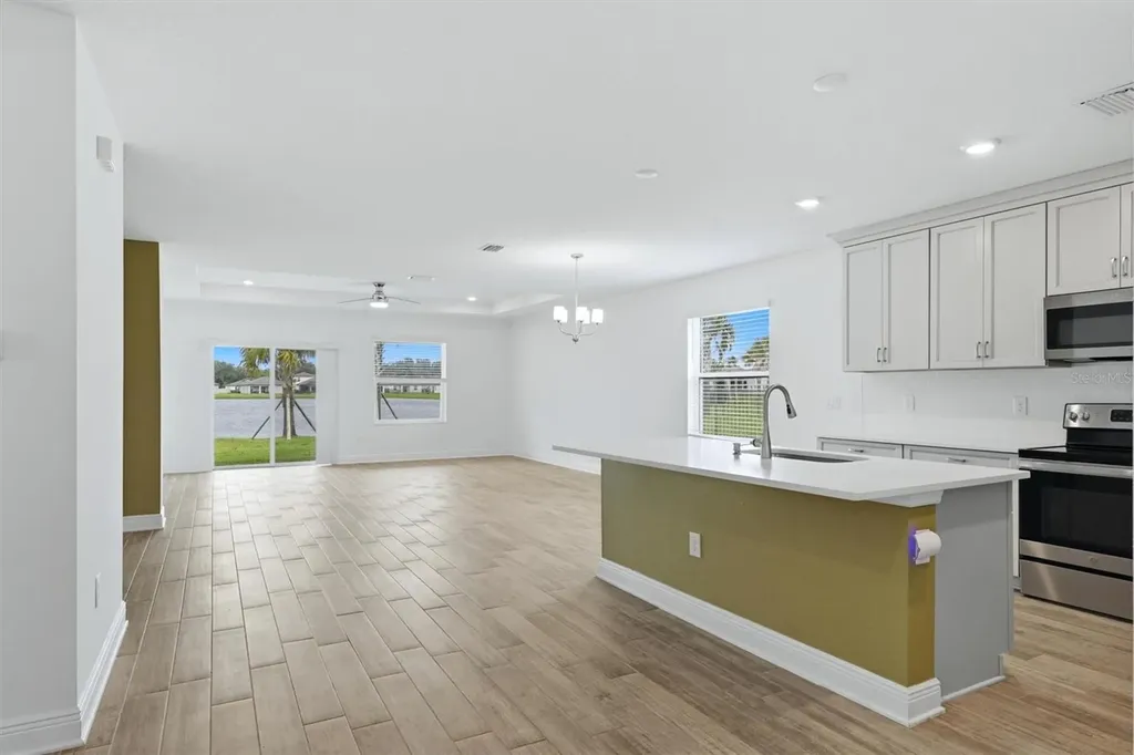 9959 Last Light Glen Parrish FL 34219