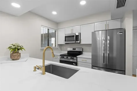 1428 Oak Place Apopka FL 32712