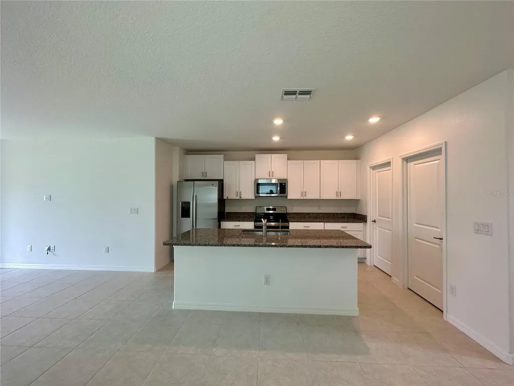 11131 Radiant Shore Loop San Antonio FL 33576