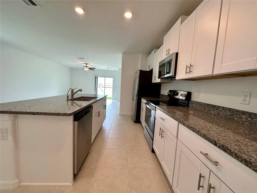 11131 Radiant Shore Loop San Antonio FL 33576