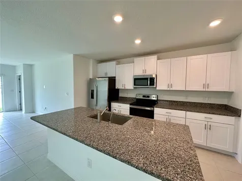 11131 Radiant Shore Loop San Antonio FL 33576