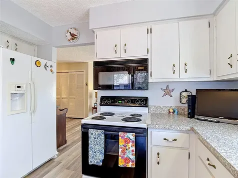 12913 Fairway Drive Hudson FL 34667