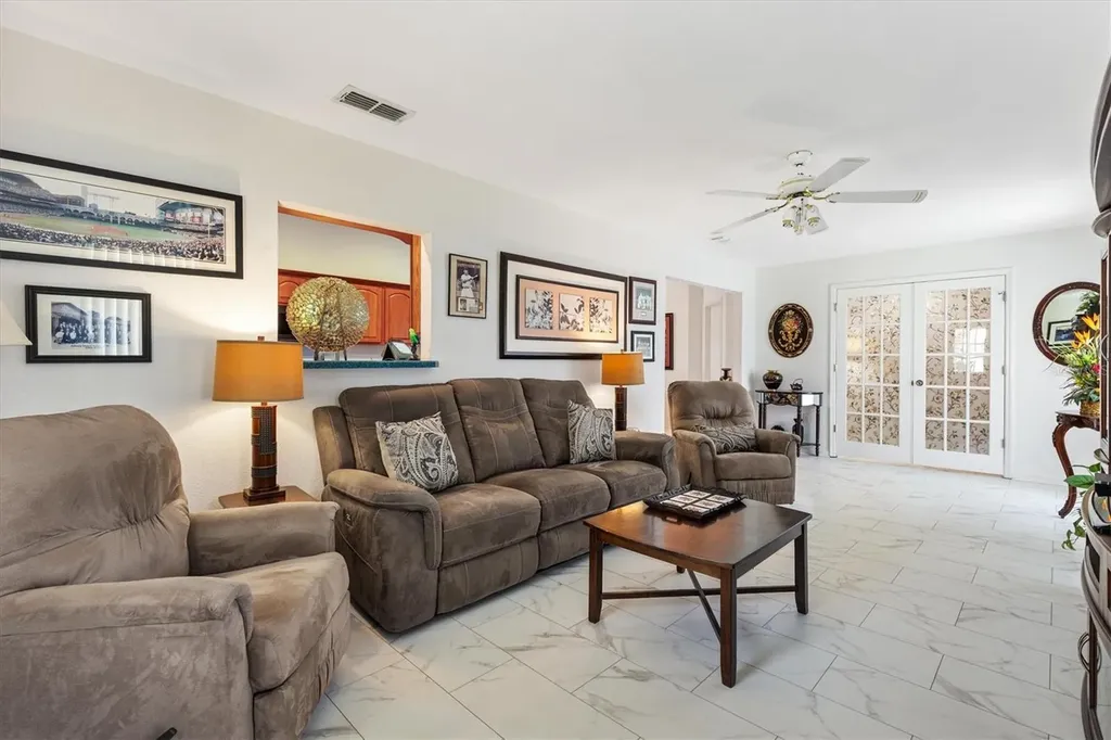 9498 SE 174th Loop Summerfield FL 34491