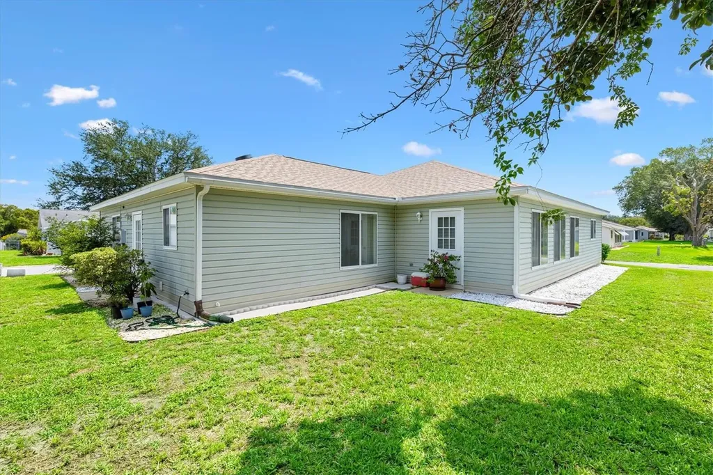 9498 SE 174th Loop Summerfield FL 34491