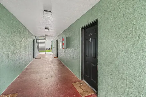 2031 Dixie Belle Drive Orlando FL 32812