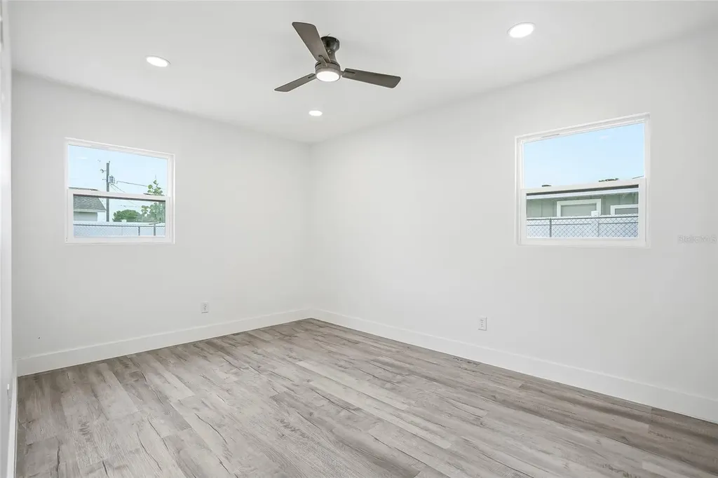 529 Firefly Lane Apollo Beach FL 33572