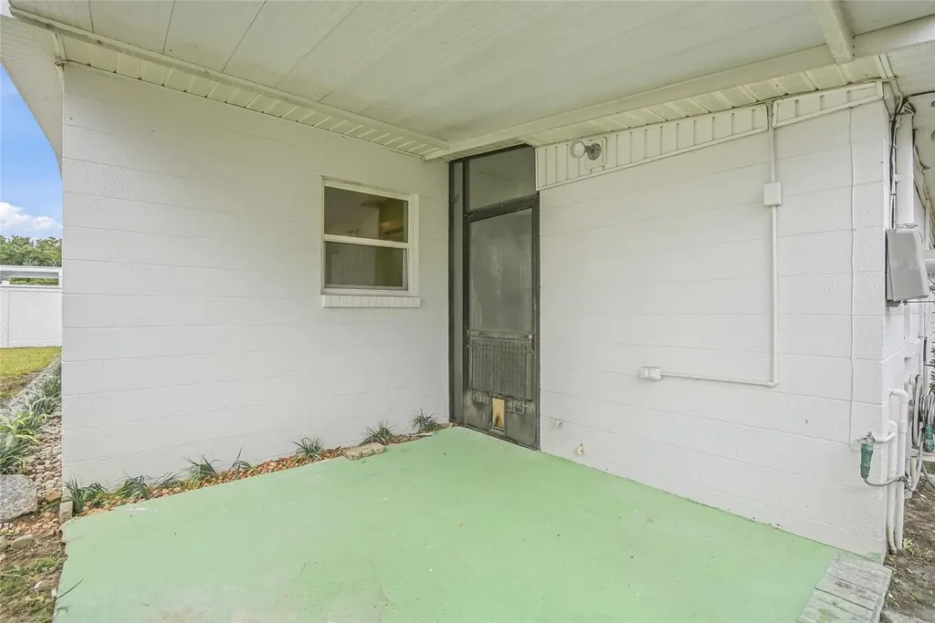 529 Firefly Lane Apollo Beach FL 33572