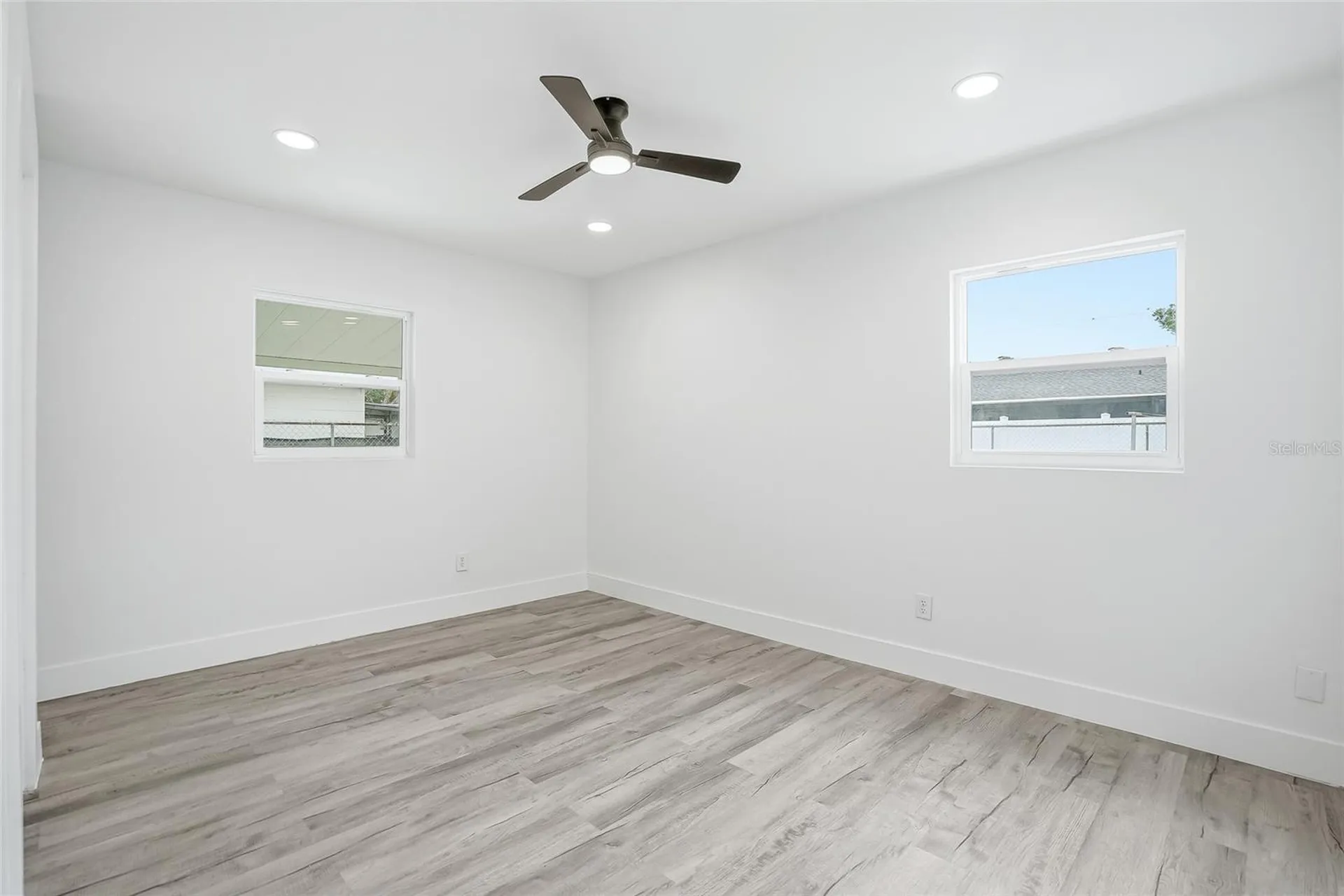 529 Firefly Lane Apollo Beach FL 33572
