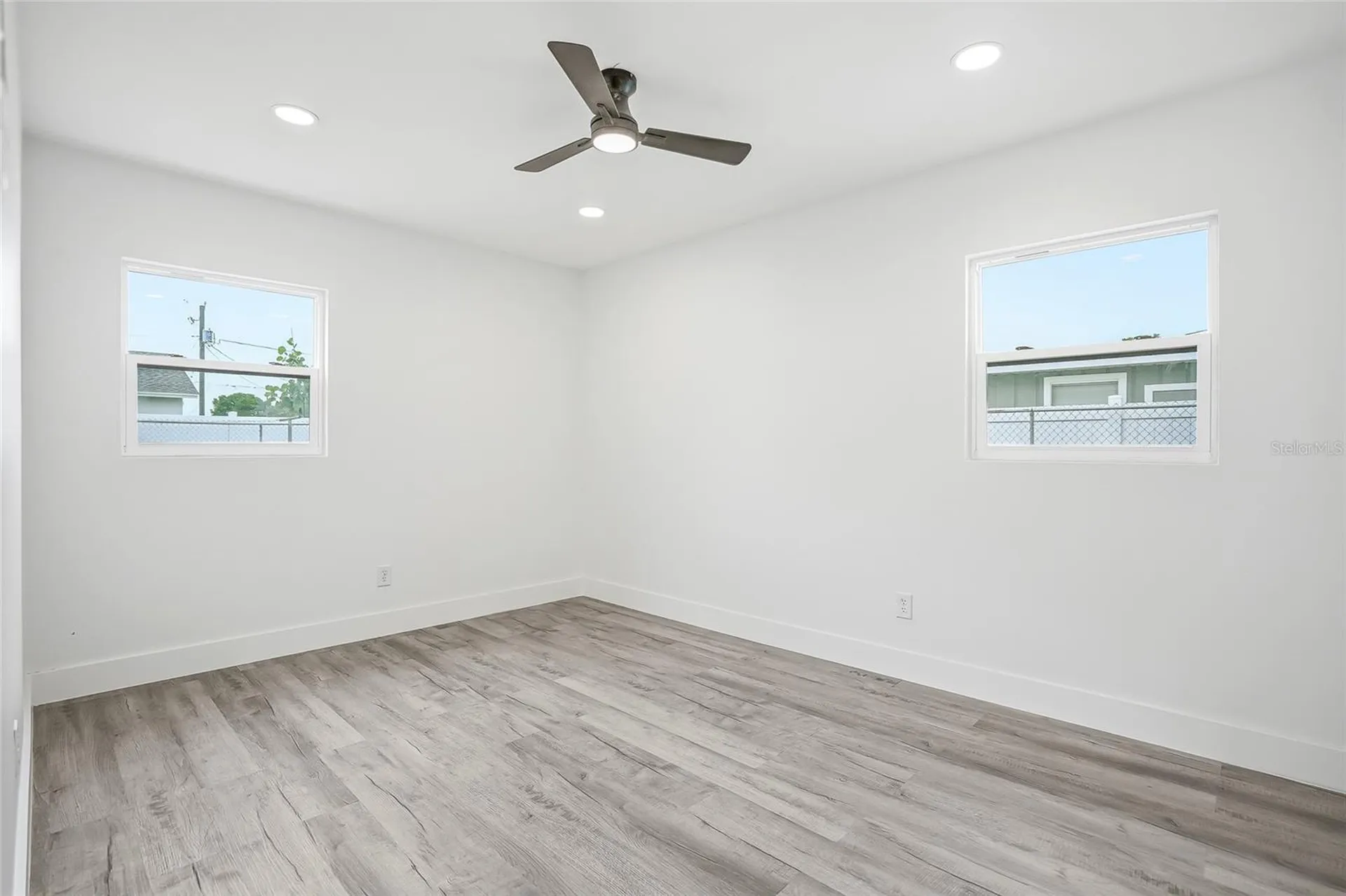 529 Firefly Lane Apollo Beach FL 33572
