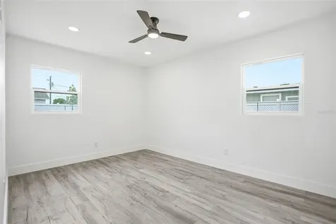 529 Firefly Lane Apollo Beach FL 33572