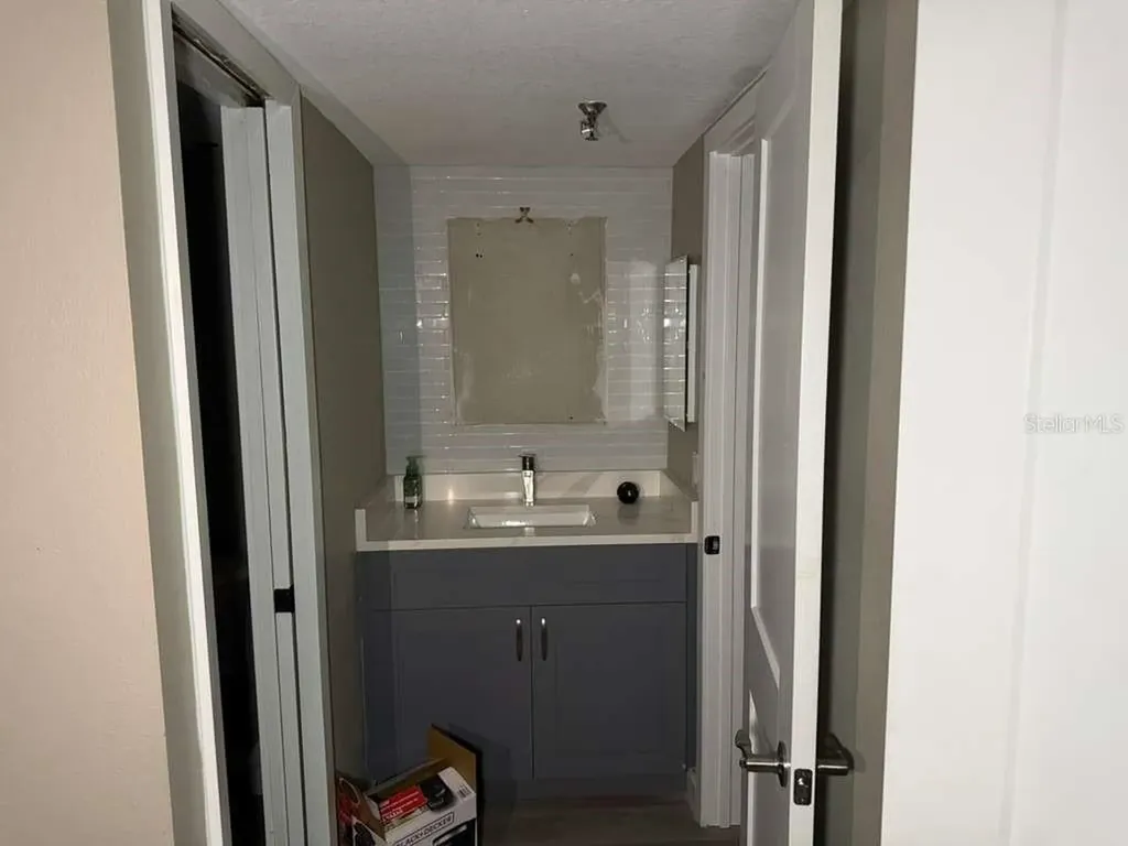 7432 Sunshine Skyway Lane S St Petersburg FL 33711