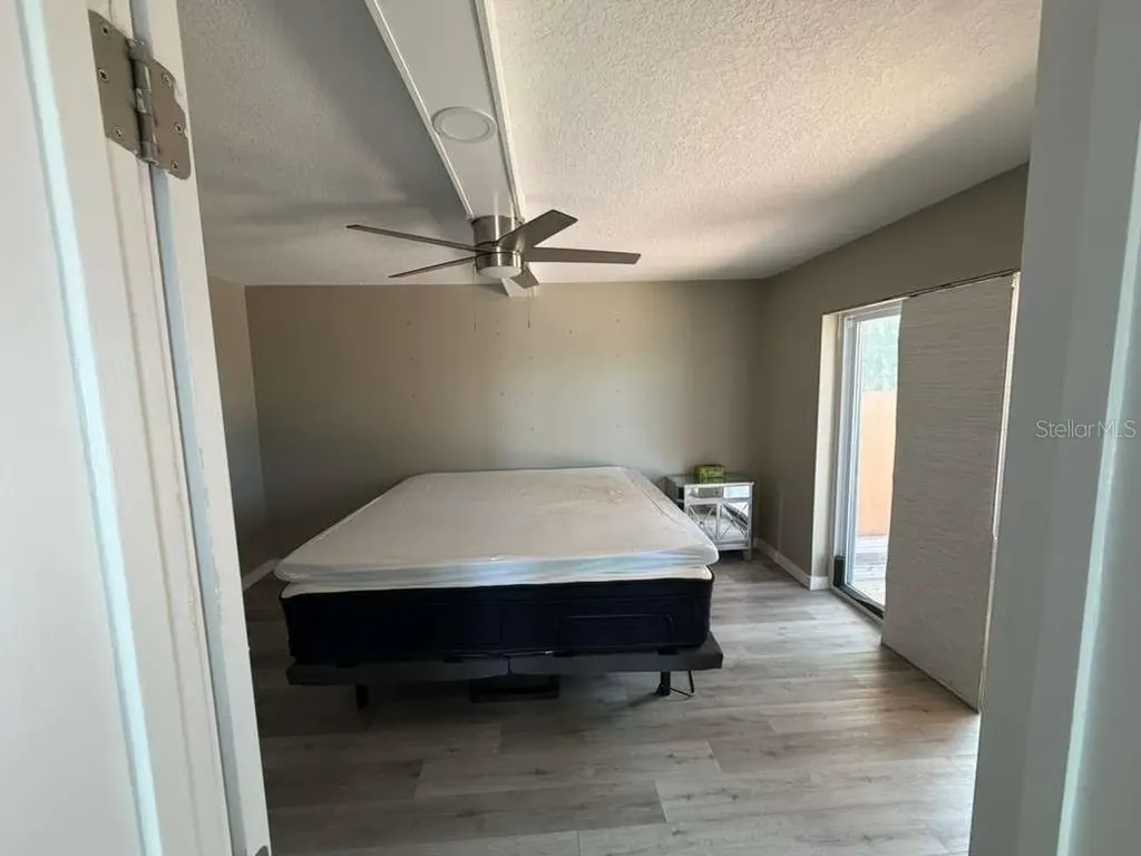 7432 Sunshine Skyway Lane S St Petersburg FL 33711
