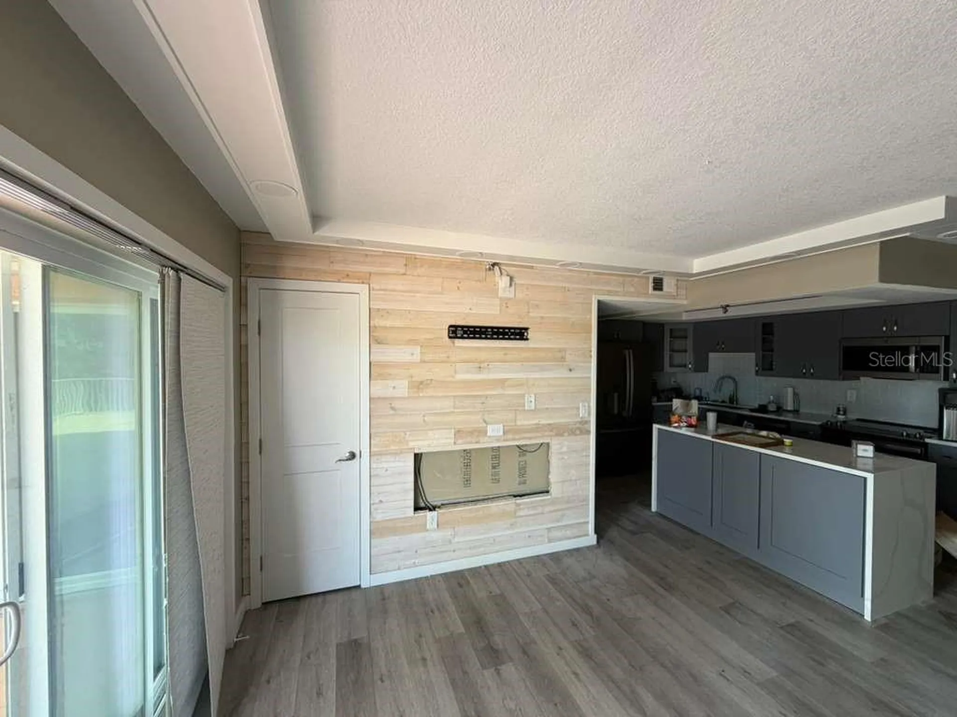 7432 Sunshine Skyway Lane S St Petersburg FL 33711