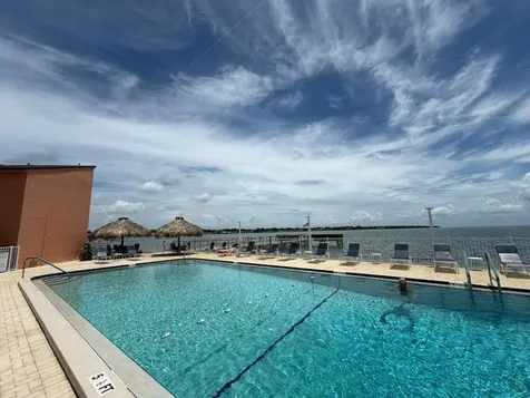 7432 Sunshine Skyway Lane S St Petersburg FL 33711