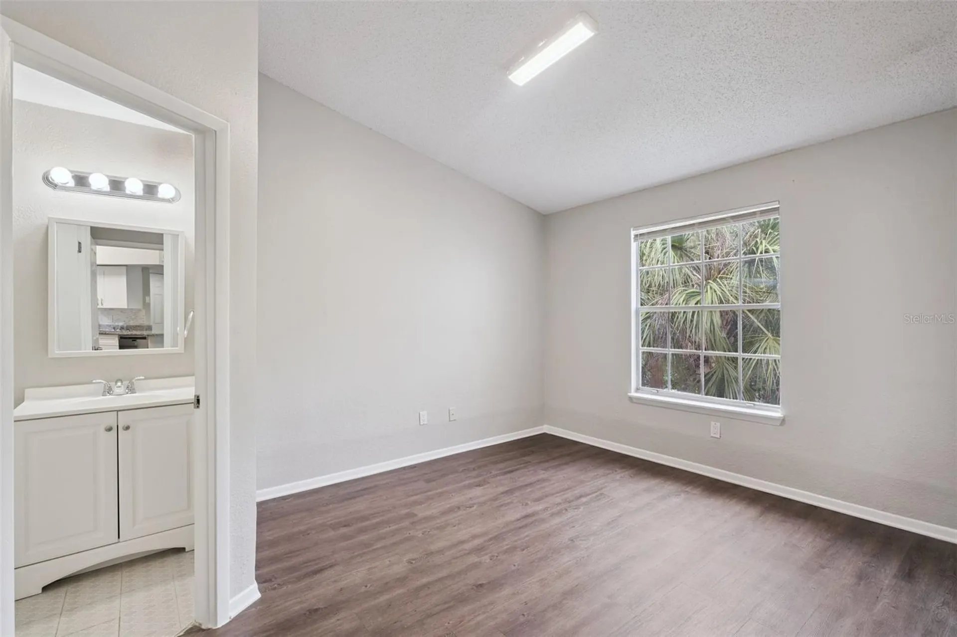 1948 Lake Atriums Circle Orlando FL 32839
