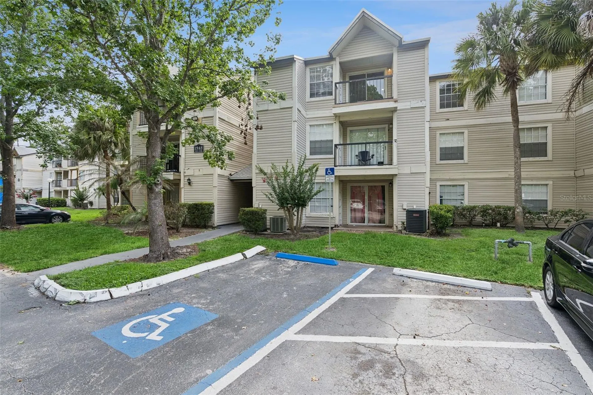 1948 Lake Atriums Circle Orlando FL 32839