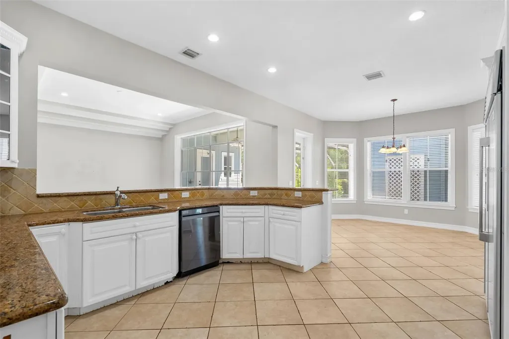 907 Westpark Drive Kissimmee FL 34747