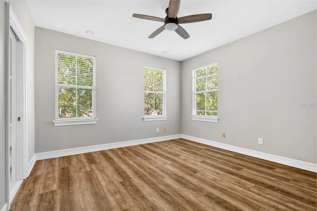 907 Westpark Drive Kissimmee FL 34747