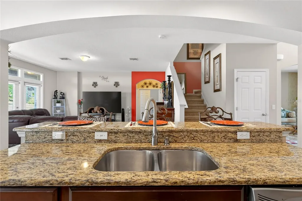 882 Counts Crest Circle Apopka FL 32712