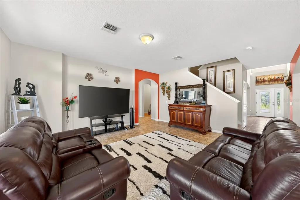 882 Counts Crest Circle Apopka FL 32712