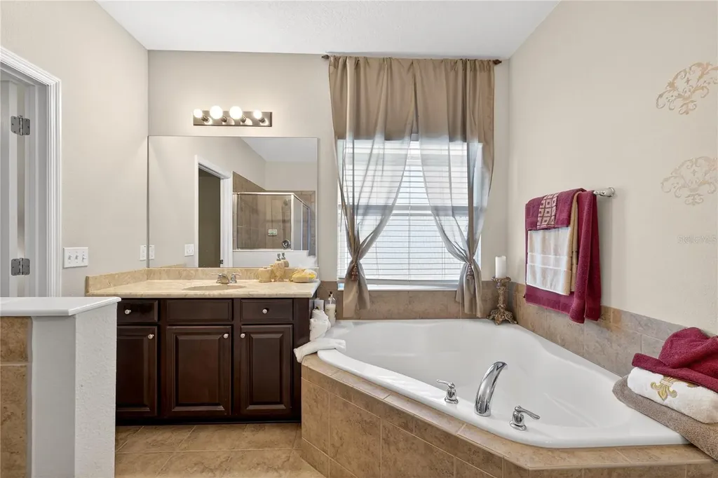 882 Counts Crest Circle Apopka FL 32712