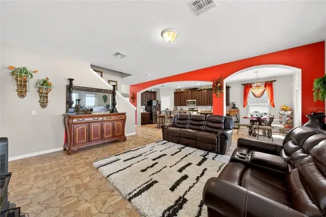882 Counts Crest Circle Apopka FL 32712