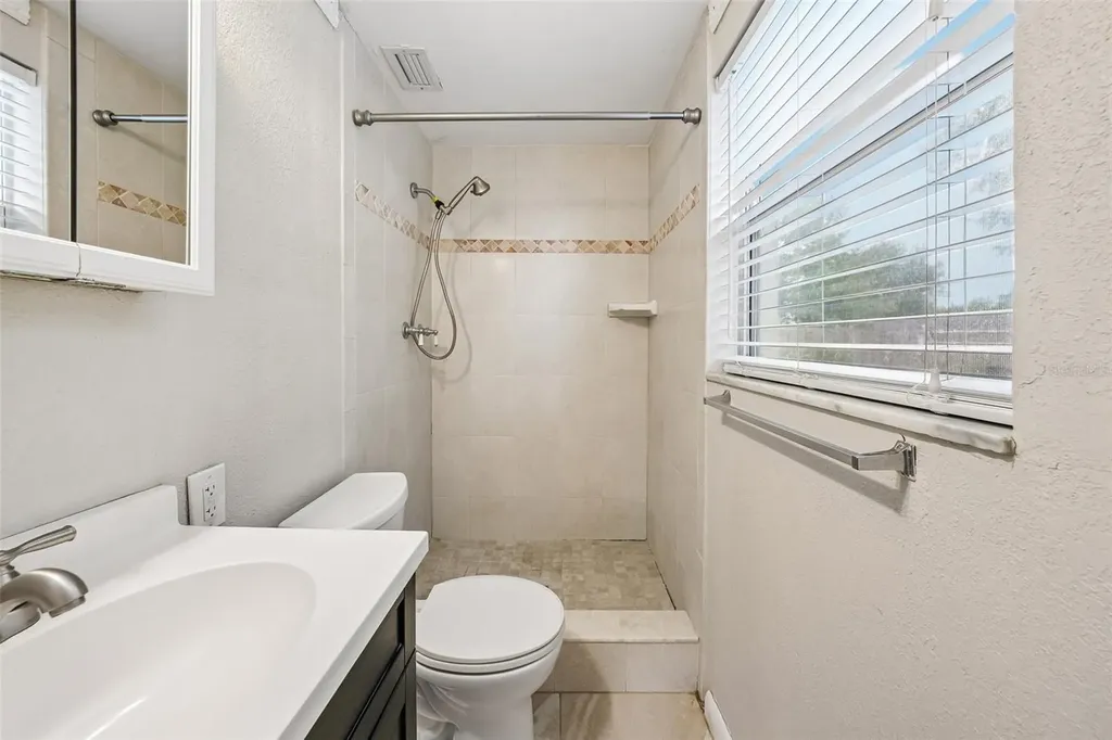 1603 Fox Run Drive Tarpon Springs FL 34689
