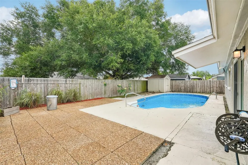 1603 Fox Run Drive Tarpon Springs FL 34689