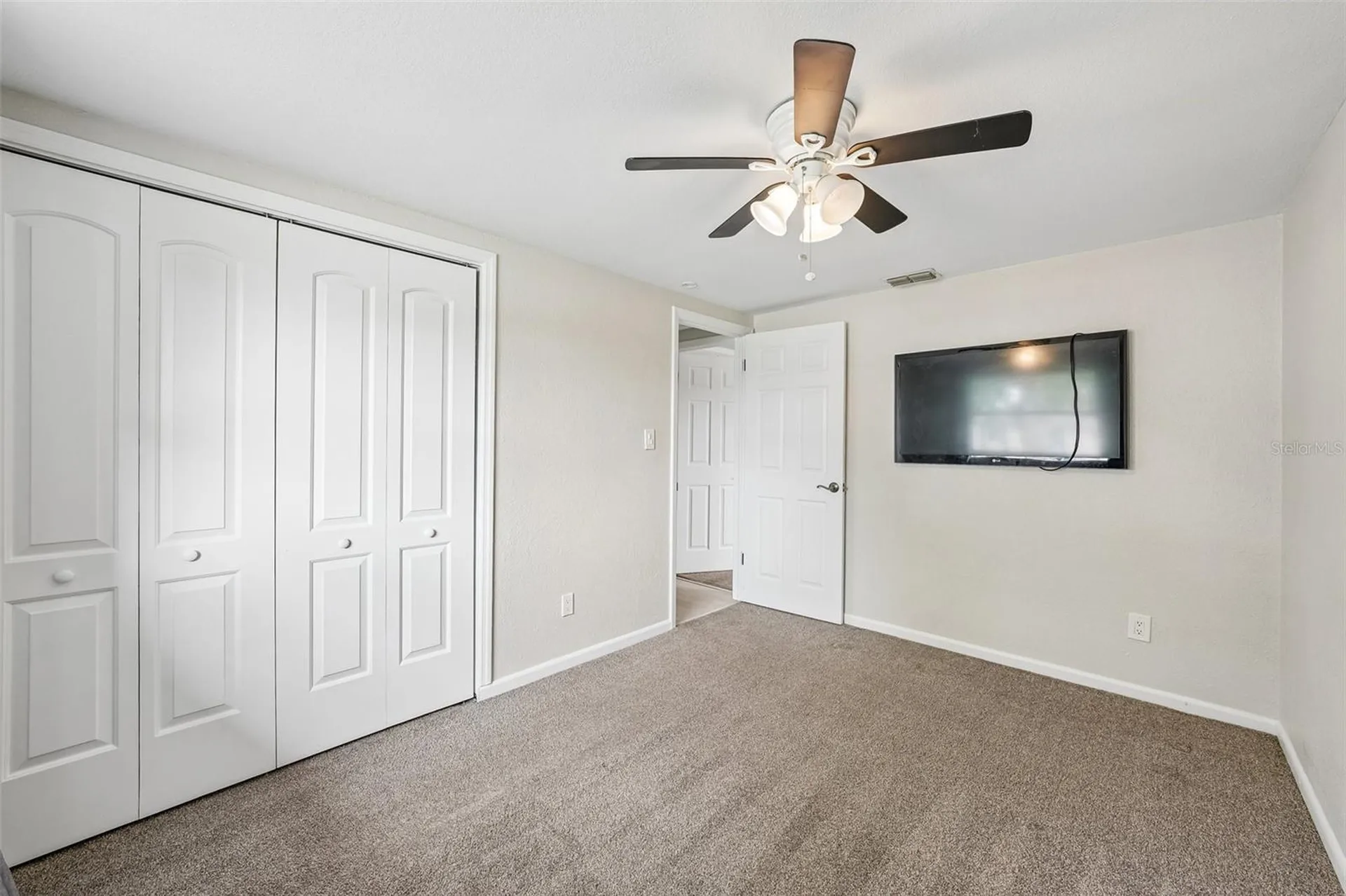 1603 Fox Run Drive Tarpon Springs FL 34689