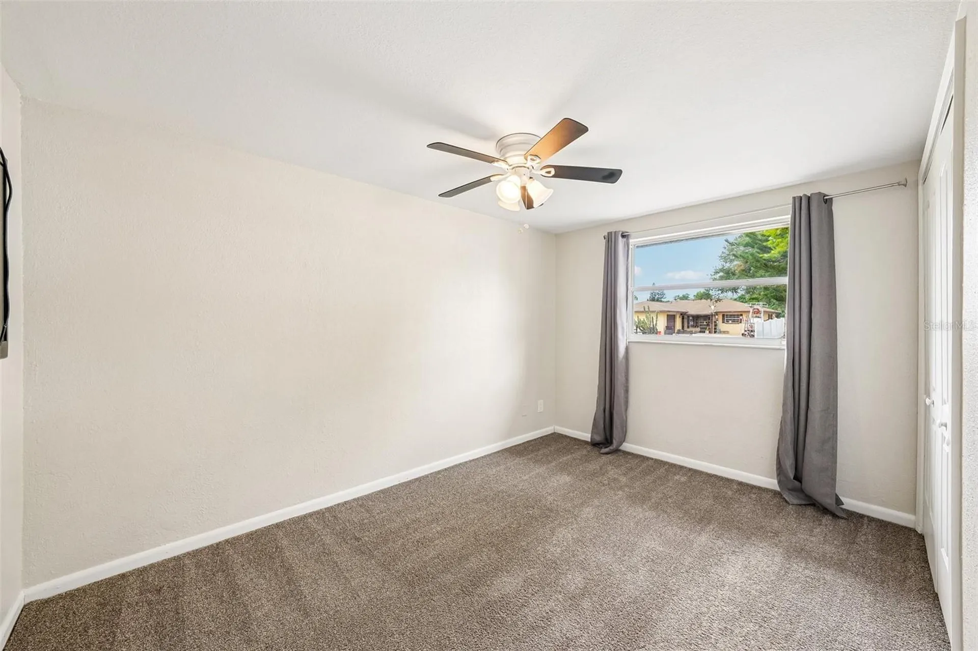 1603 Fox Run Drive Tarpon Springs FL 34689