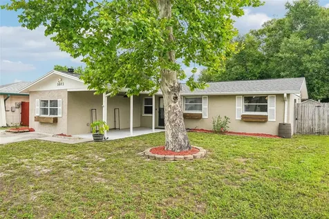 1603 Fox Run Drive Tarpon Springs FL 34689