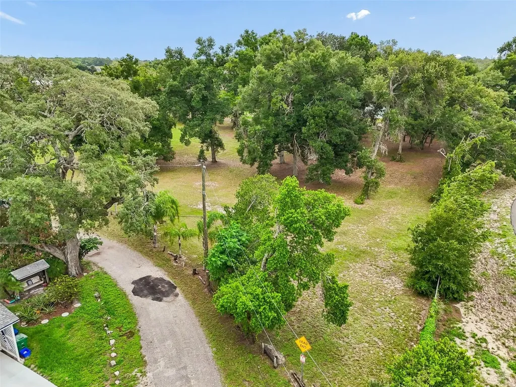 5105 N 45th Street Tampa FL 33610