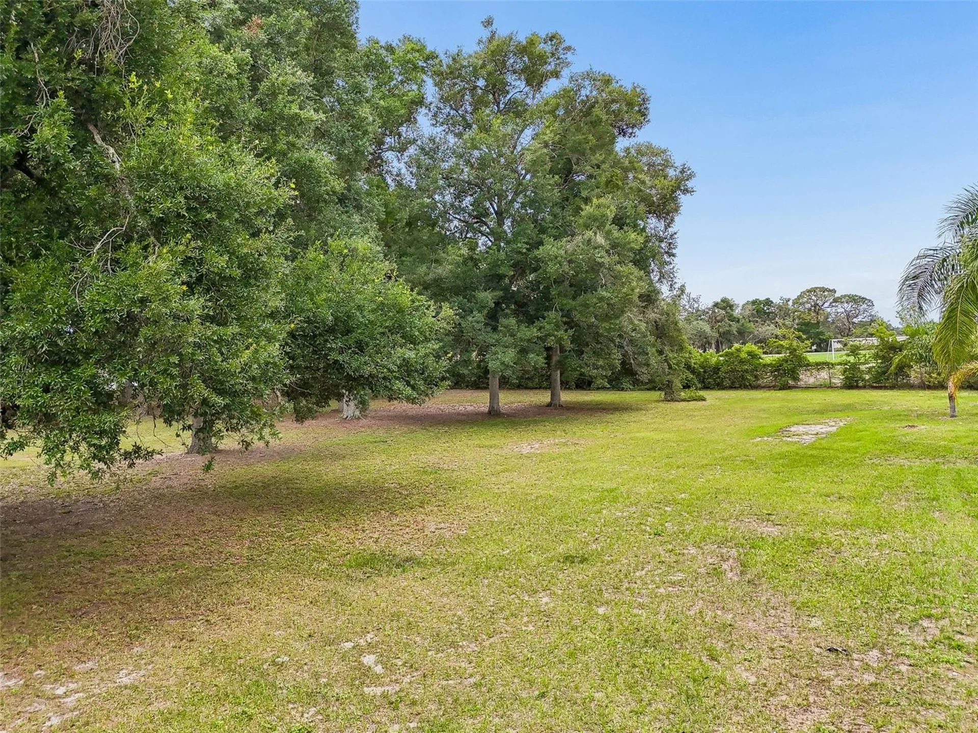 5105 N 45th Street Tampa FL 33610