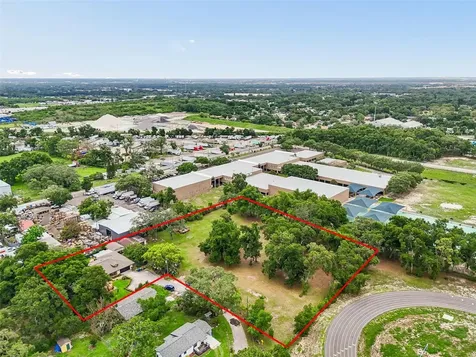 5105 N 45th Street Tampa FL 33610