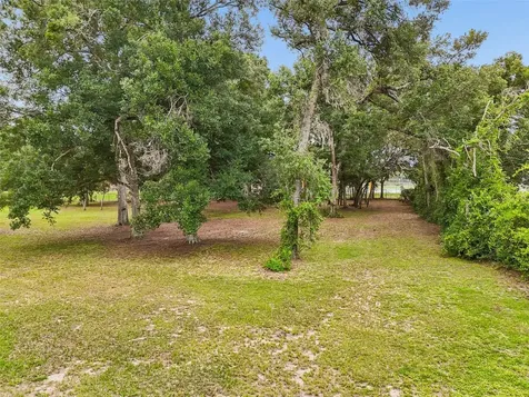 5105 N 45th Street Tampa FL 33610