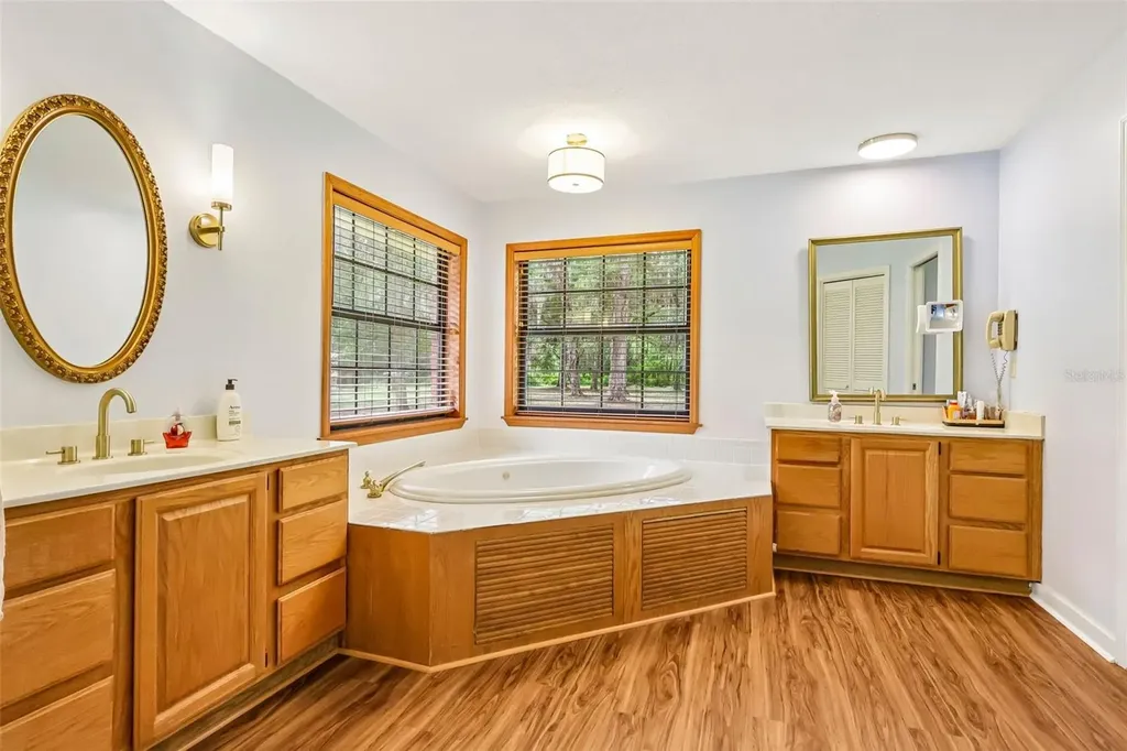 2685 Cr 564 Bushnell FL 33513