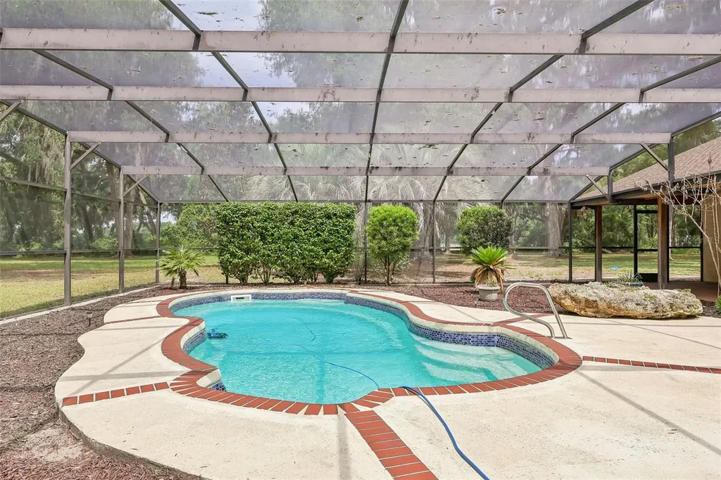 2685 Cr 564 Bushnell FL 33513