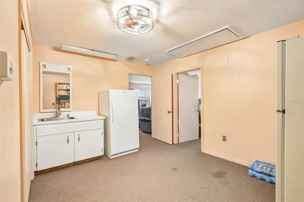 2685 Cr 564 Bushnell FL 33513