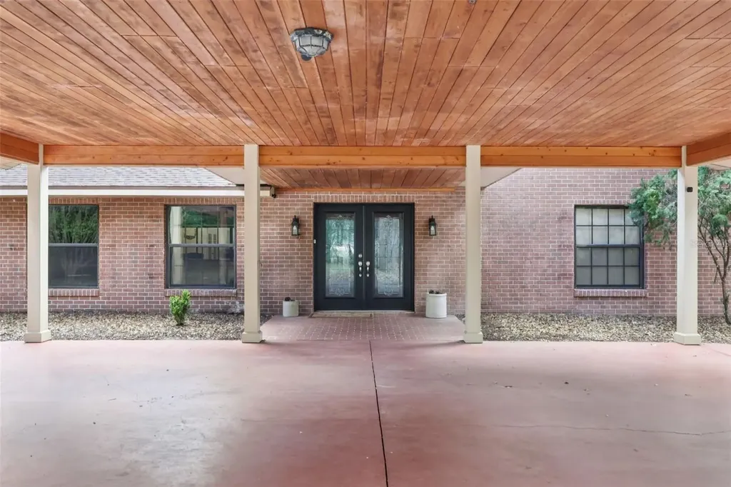 2685 Cr 564 Bushnell FL 33513