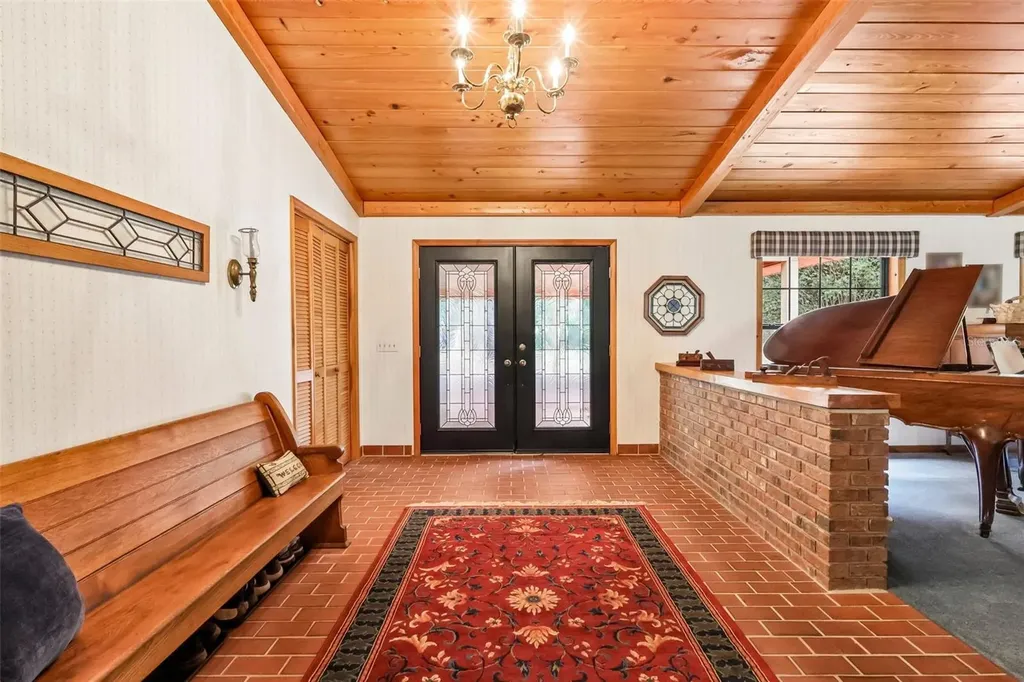 2685 Cr 564 Bushnell FL 33513