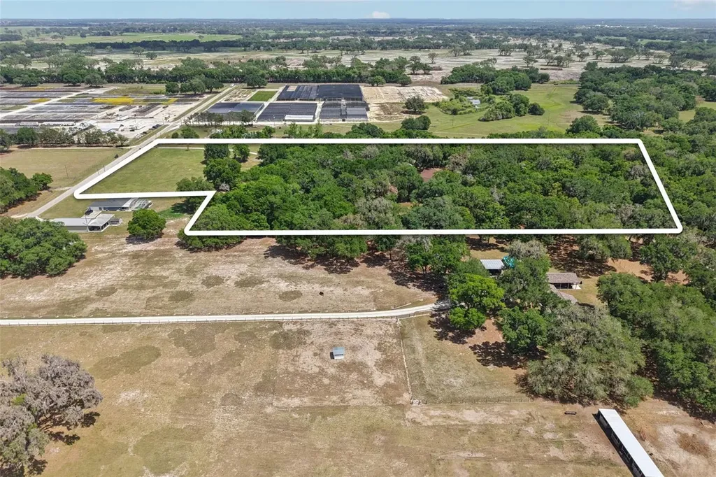2685 Cr 564 Bushnell FL 33513