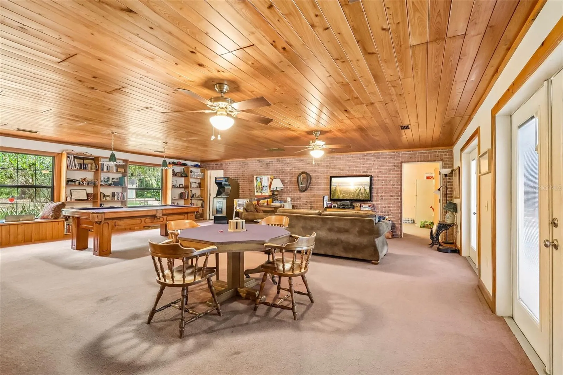 2685 Cr 564 Bushnell FL 33513