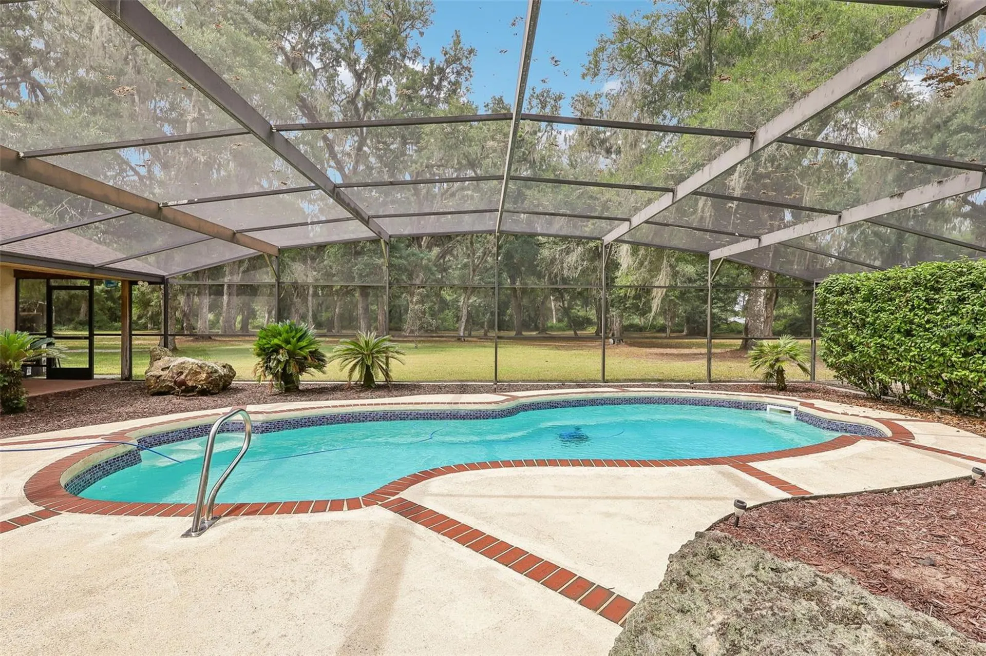 2685 Cr 564 Bushnell FL 33513