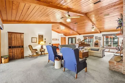 2685 Cr 564 Bushnell FL 33513