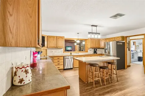 2685 Cr 564 Bushnell FL 33513