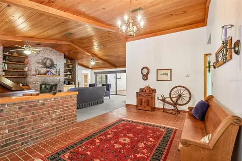 2685 Cr 564 Bushnell FL 33513
