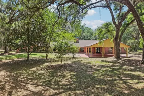 2685 Cr 564 Bushnell FL 33513